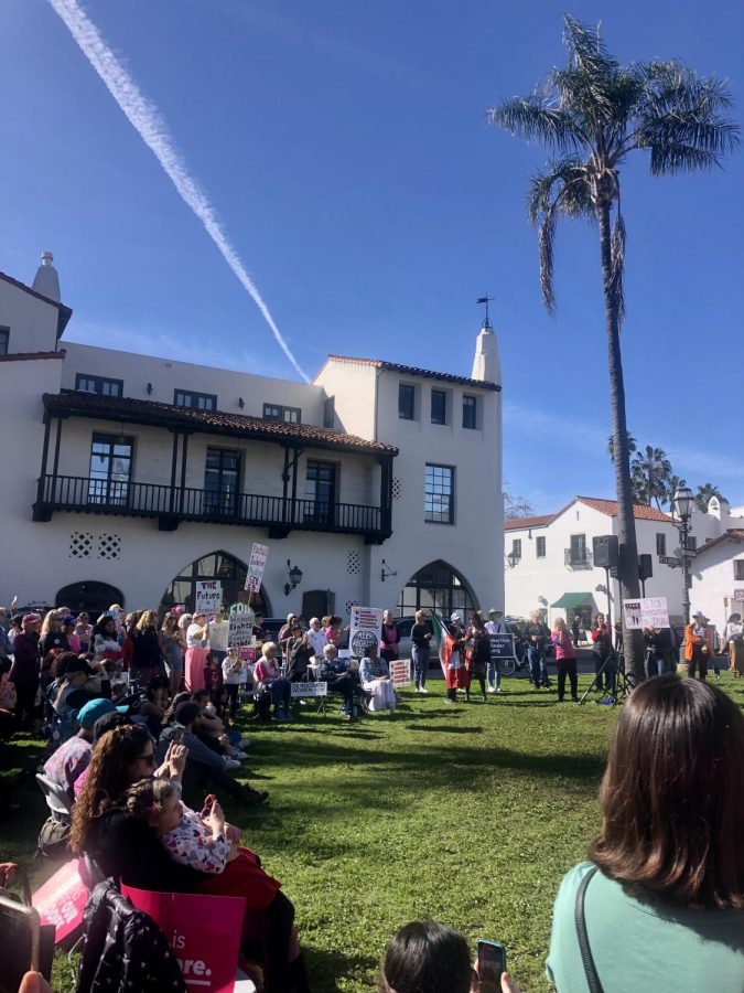 The+annual+Womens+March+gathers+in+Downtown+Santa+Barbara.+
