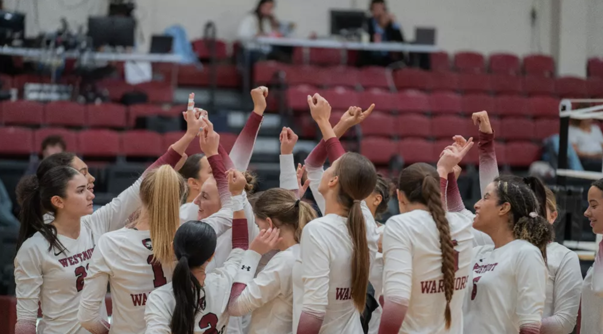 Westmont volleyball makes their mark in Division II